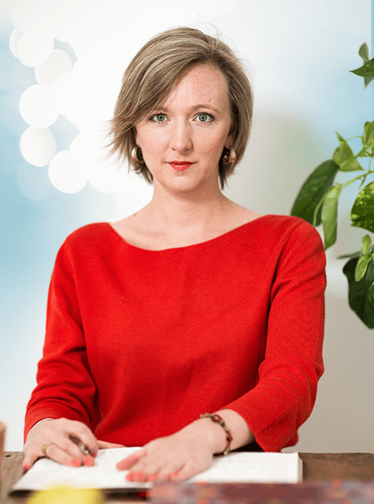 Kate Wolf - Red Top 1 - Magic
